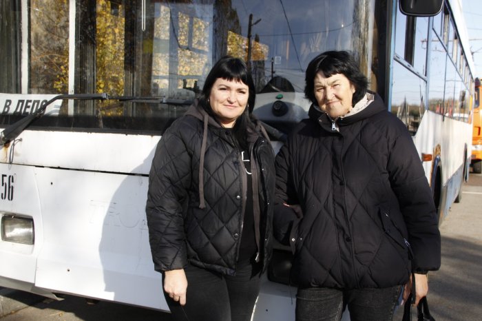 50 лет за рулём: путь Натальи Большаковой, одной из первых калининградских троллейбусниц