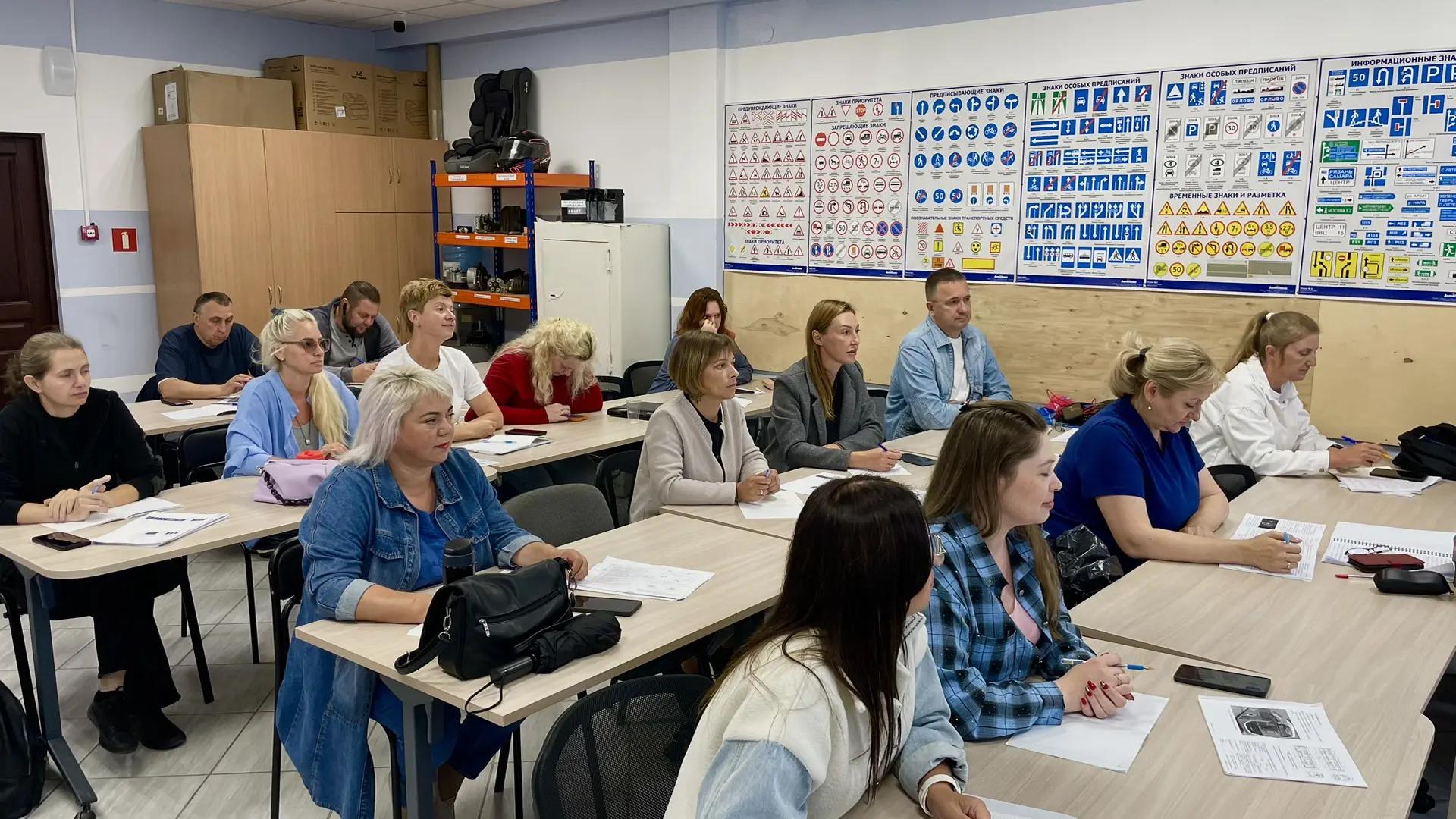 От теории к мастерству: как выпускники становятся профессиональными водителями электротранспорта От теории к мастерству: как выпускники становятся профессиональными водителями электротранспорта