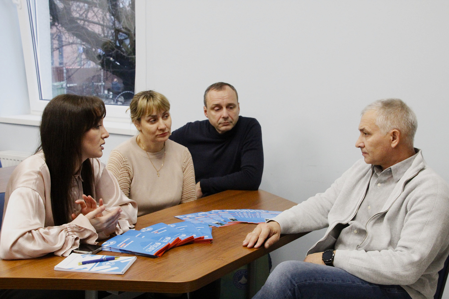 АО «Калининград-ГорТранс» приняла участие в очередной ярмарке вакансий в рамках программы государственной программы «Соотечественники»