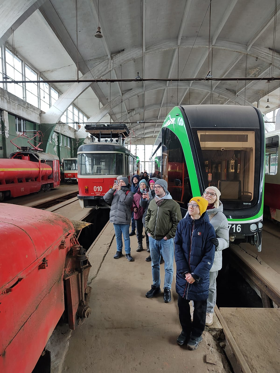 В трамвайном депо прошла экскурсия для жителей города