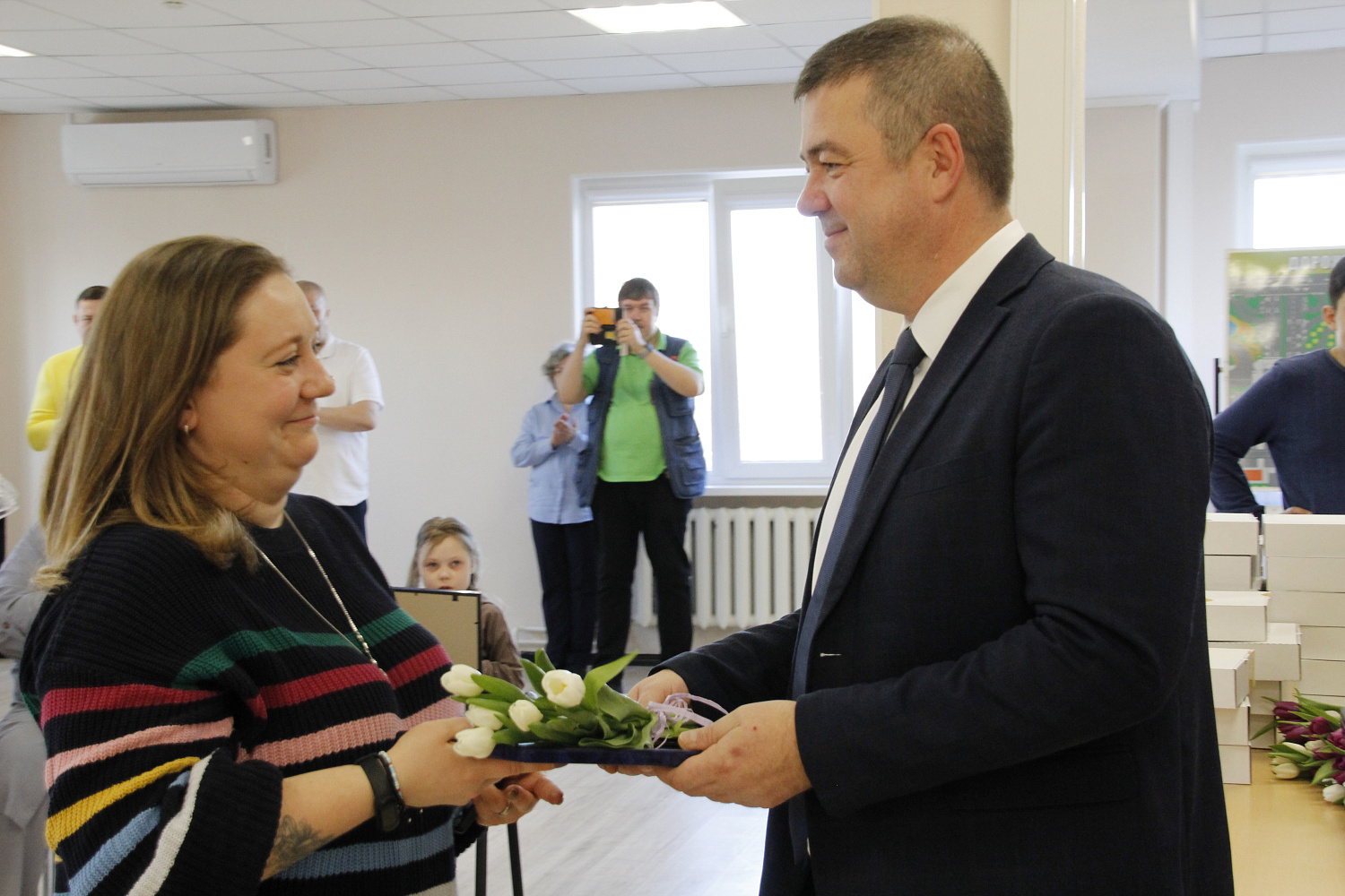 Вместе к успеху: АО «Калининград-ГорТранс» чествует женщин на 8 Марта!