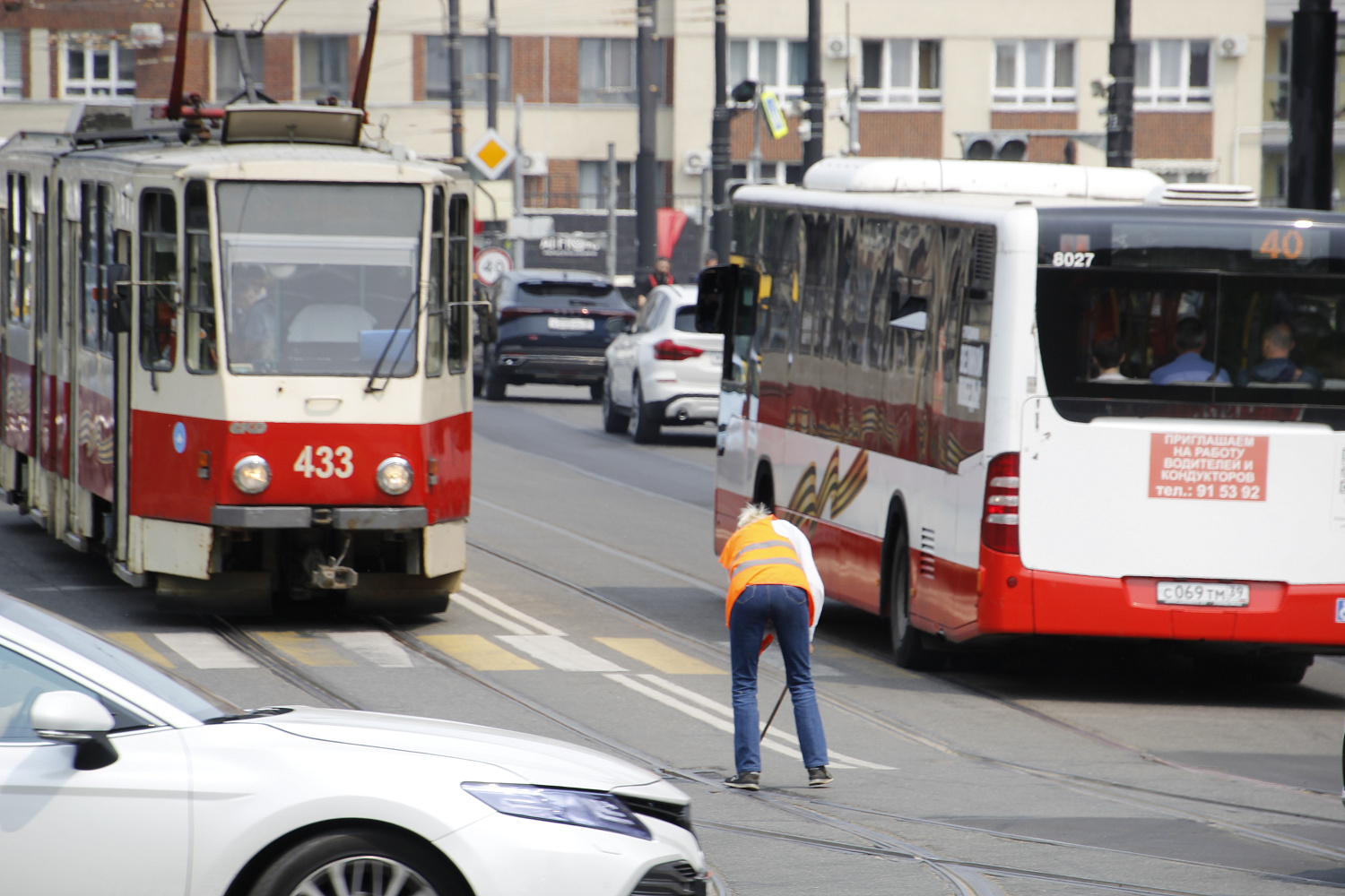 В Калининграде установлена автоматическая стрелка на трамвайном перекрестке улиц Багратиона и Октябрьской