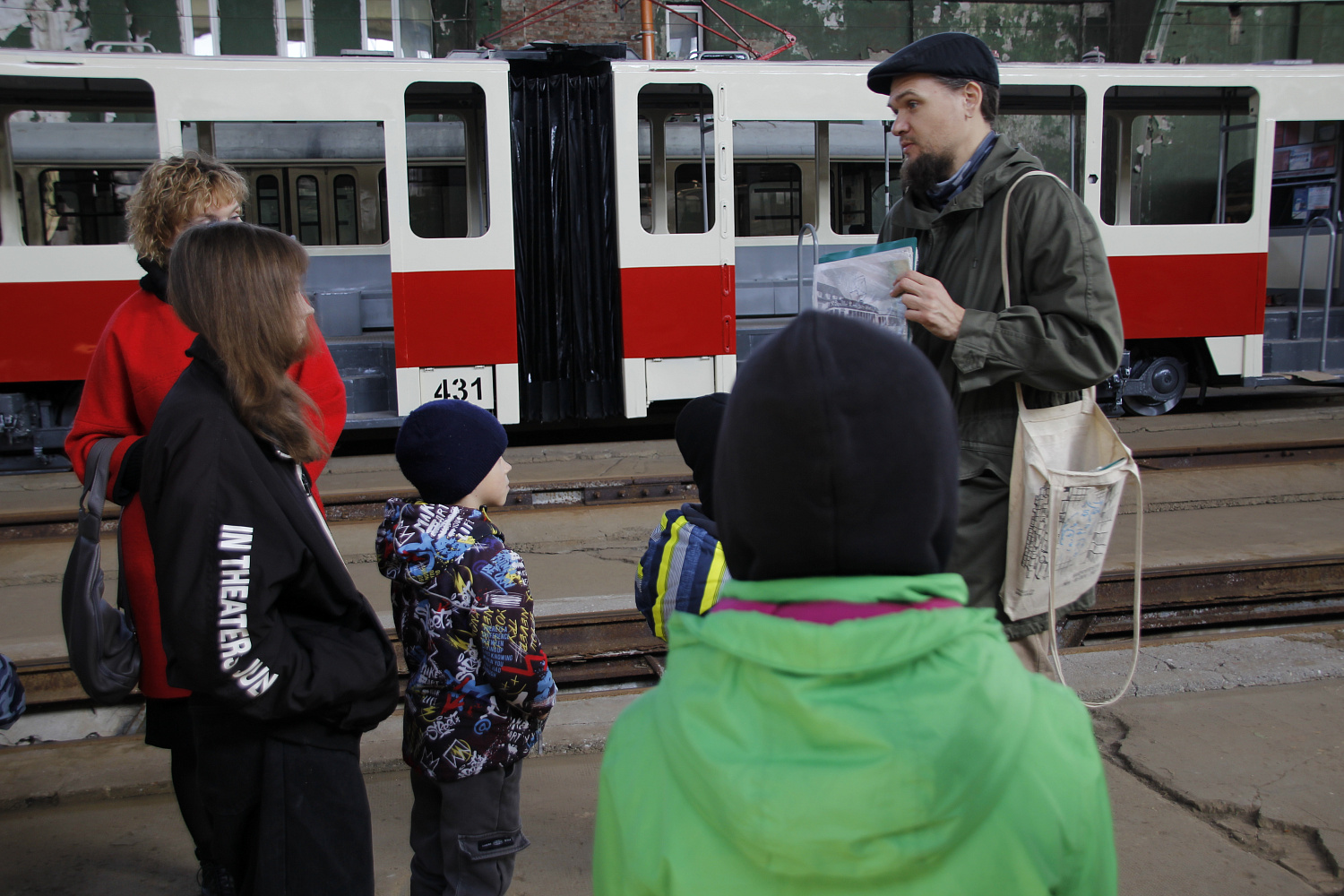 Каникулы с пользой: дети открывают мир трамваев!