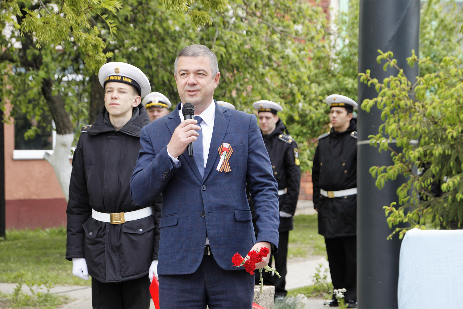 В память о героях-тружениках: открылся «Сквер памяти и гордости»